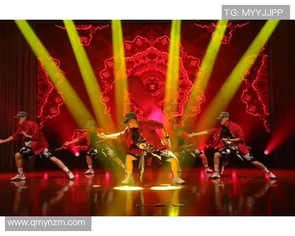 南京飞盘队在世界街舞大赛中的精彩技术表现与评析